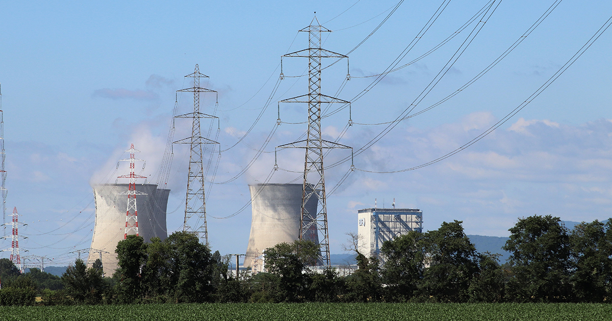 Visite décennale des réacteurs nucléaires : un projet de décret précise la mise en œuvre de l'enquête publique