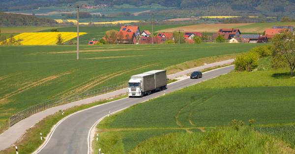 Poids-lourds�: un rapport s�natorial propose la cr�ation de zones de r�duction des nuisances