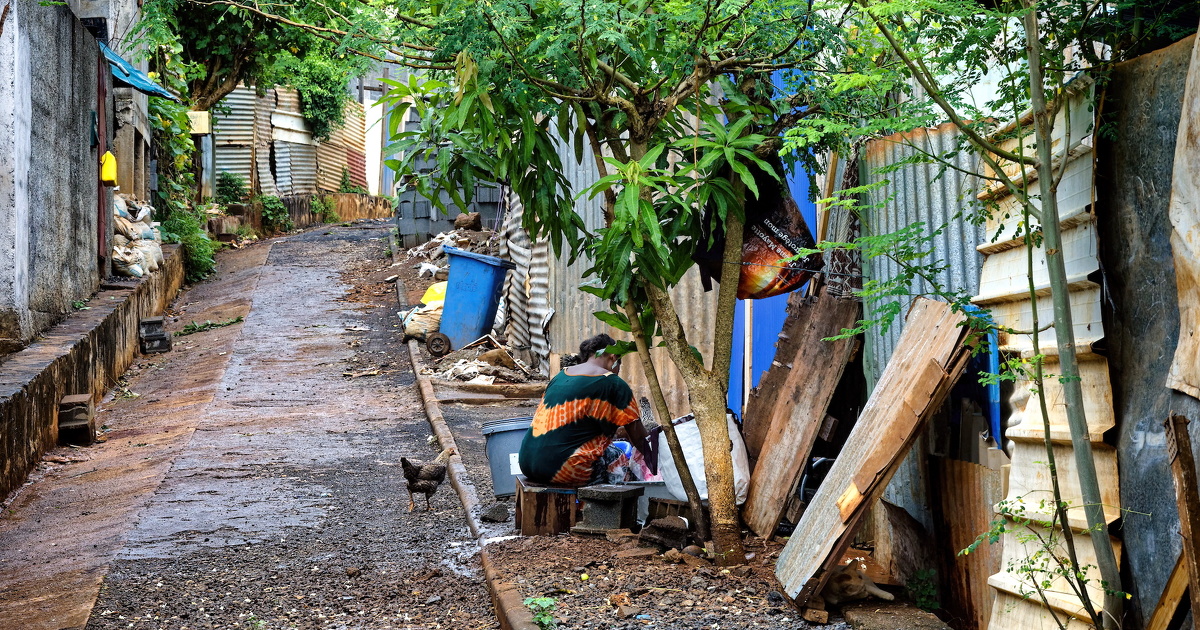 Mayotte : des mesures d'urgence pour pallier la crise de l'eau