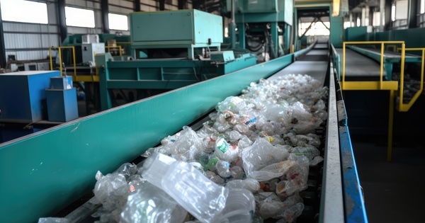 Emballages�: France Strat�gie propose de transf�rer aux �co-organismes l'organisation du tri du bac jaune