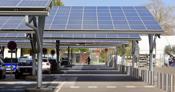 Photovolta�que�: l'acc�l�ration, ce n'est pas pour maintenant�?