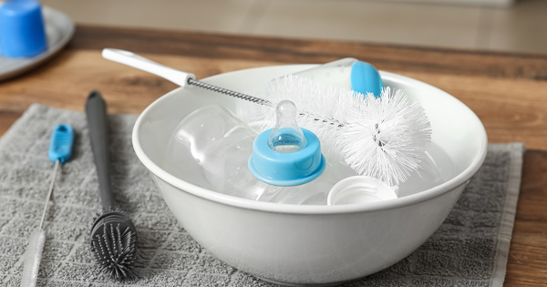 La fin des contenants alimentaires en plastique se pr�cise pour les secteurs de l'enfance