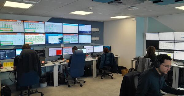 ENR�: face � l'explosion des prix n�gatifs, la piste des batteries de stockage � l'�tude