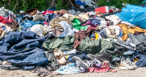 Exportations de d�chets textiles�: une mission minist�rielle propose de couper les vannes