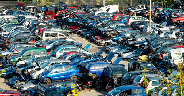 REP VHU�: l'�tat r�duit le programme d'�tudes de Recycler mon v�hicule et des syst�mes individuels