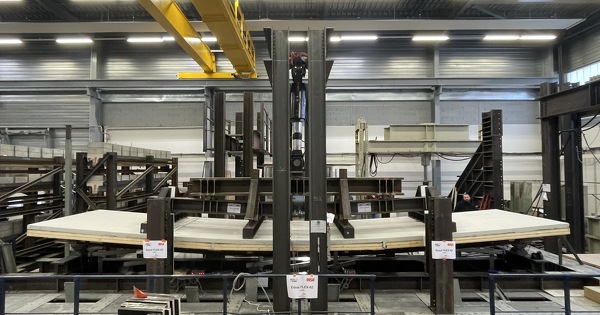 Le bois pour d�carboner les planchers traditionnels en acier-b�ton�?