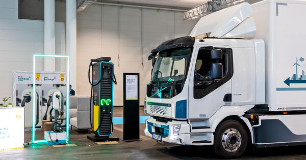 Pourquoi le camion �lectrique peine encore � prendre la route