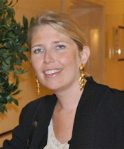 Caroline Desaegher est nomme directrice de la communication et du dveloppement durable de Aviva France