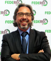 Albert Azoubel réélu président de la branche plastiques de Federec