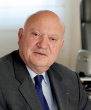 André Santini maintenu à la présidence du Sedif