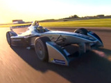 Premiers tours de roues pour la Formule1 électrique Spark-Renault SRT_01E