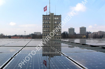 Photo Panneau solaire photovoltaïque de toit
