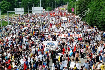 Photo Manifestation contre le G8 d'Évian
